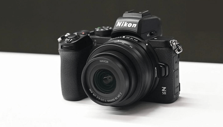 Kamera Mirrorless Nikon Z50
