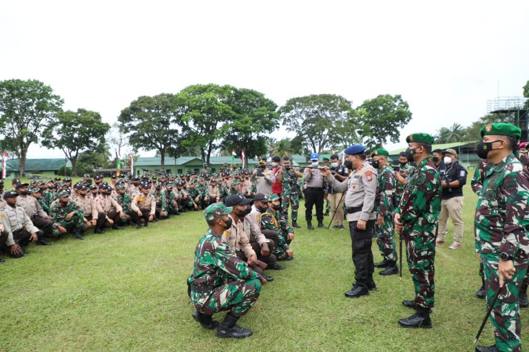 Tutup Pelatihan Integrasi Siswa Tni Polri Di Rindami Bb Kapolda Sumut